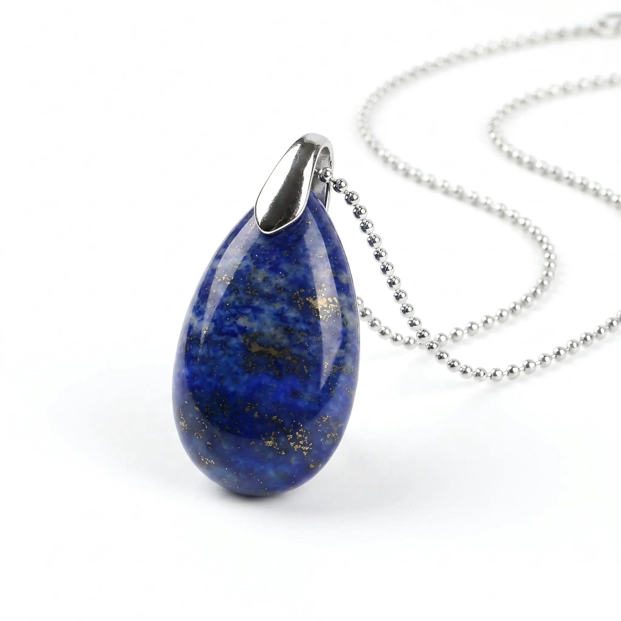Naszyjnik Vega z naturalnego kamienia lapis lazuli w kształcie kropli na srebrnym kulkowym łańcuszku